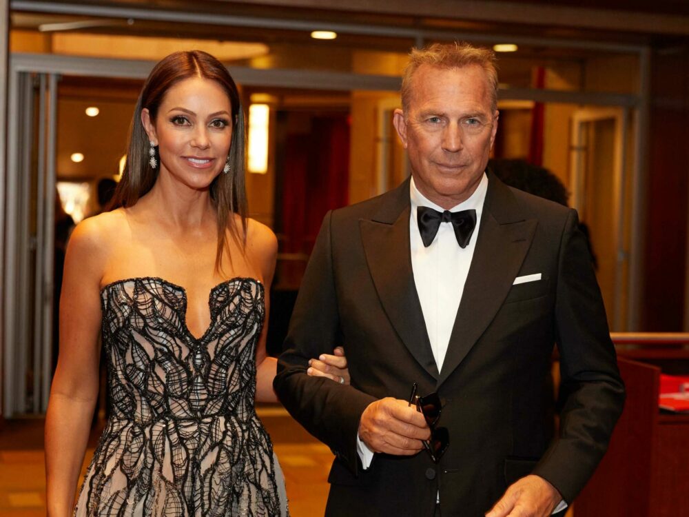 Kevin Costner i Christine Baumgartner