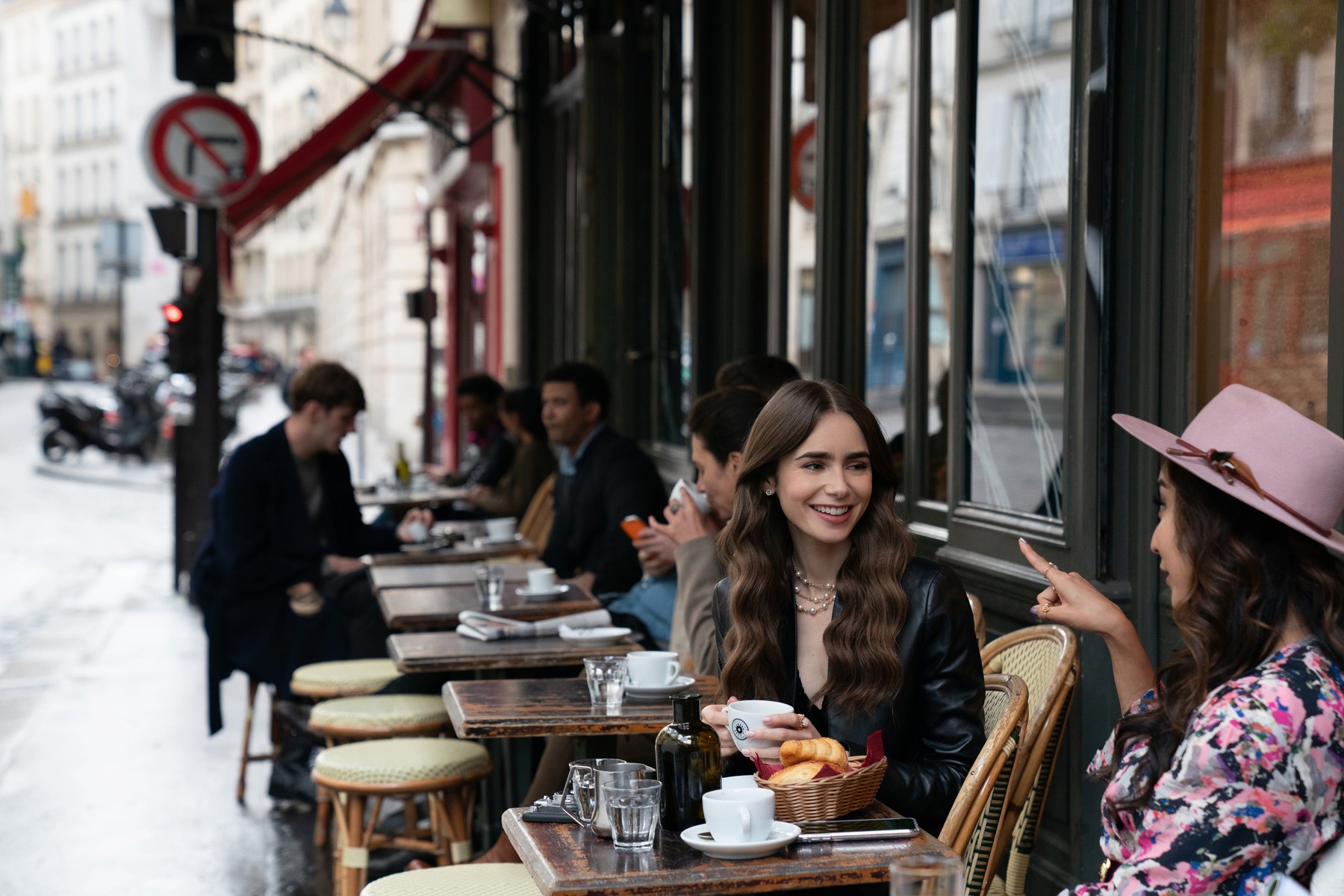 Emily in Paris putovanje