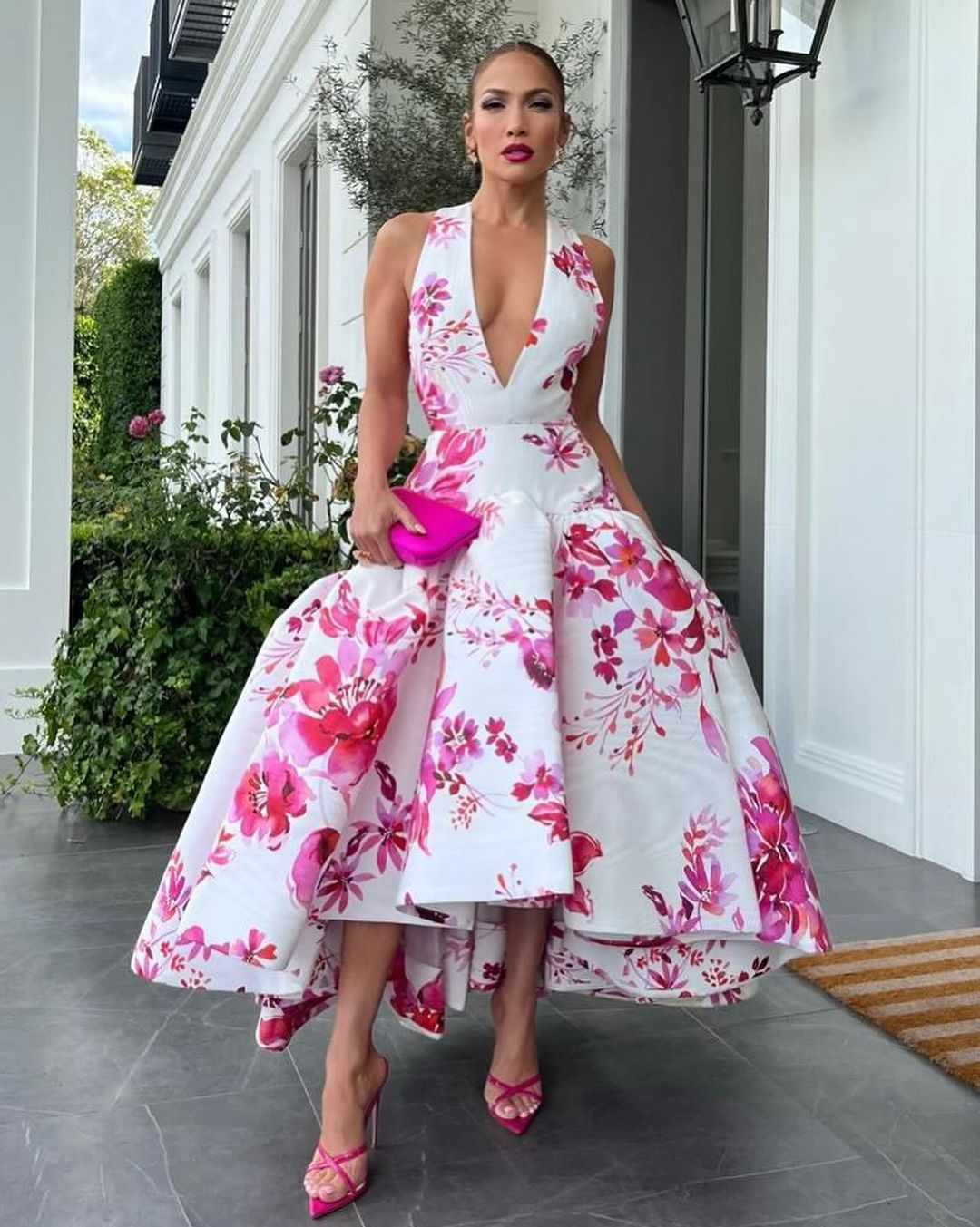 Cvjetna haljina Jennifer Lopez