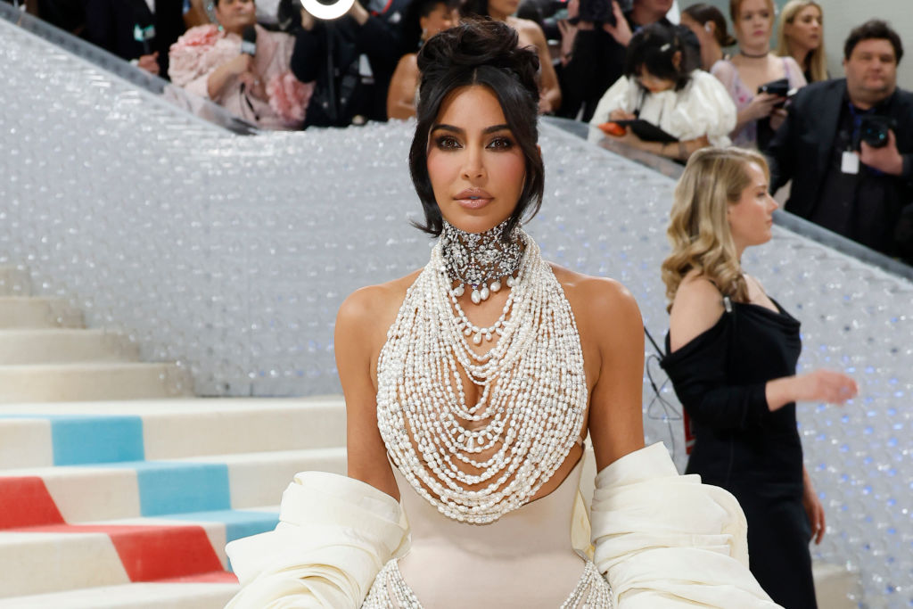 kći Kim Kardashian North West Met Gala kritika izgled