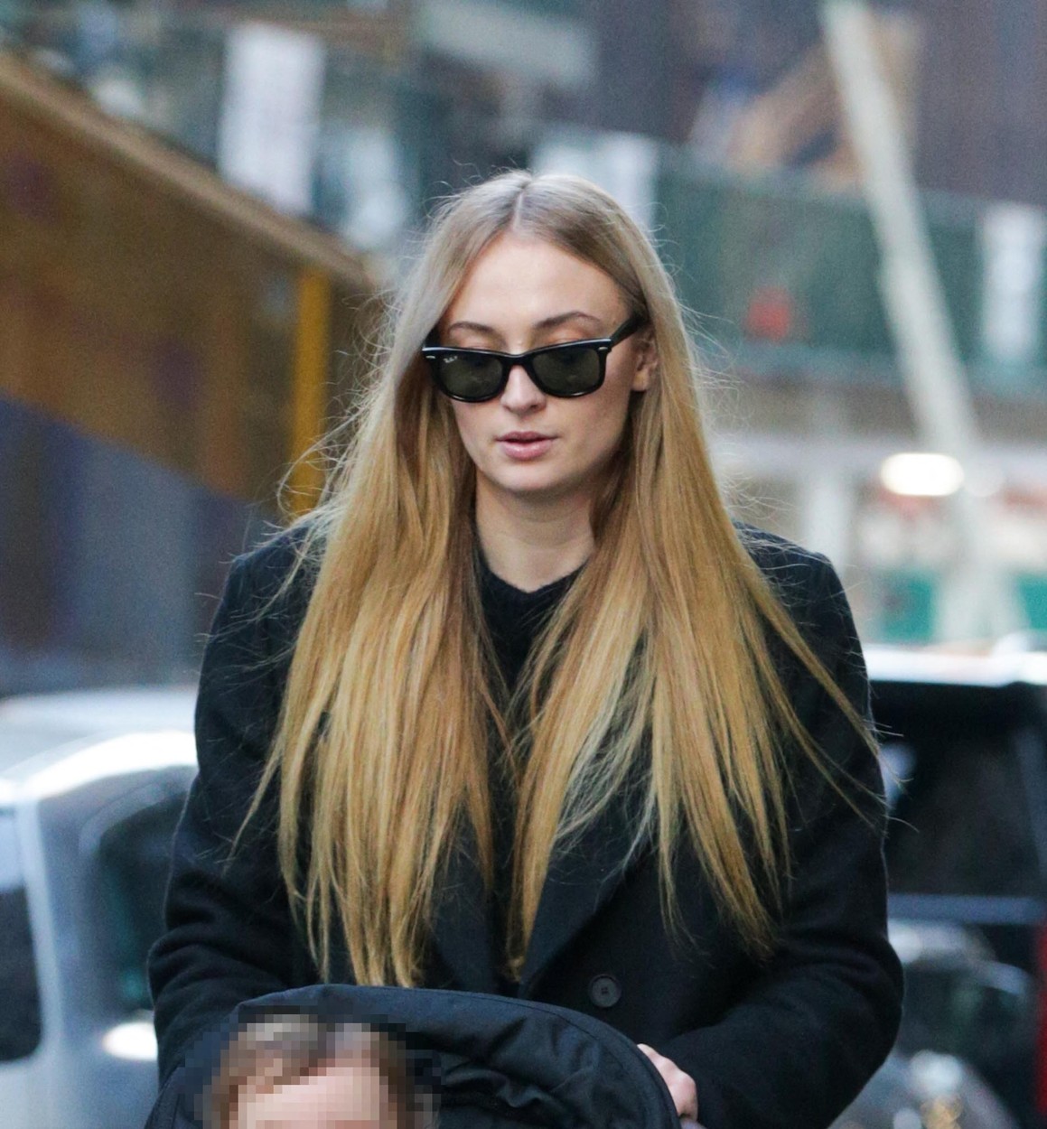 novi decko sophie turner