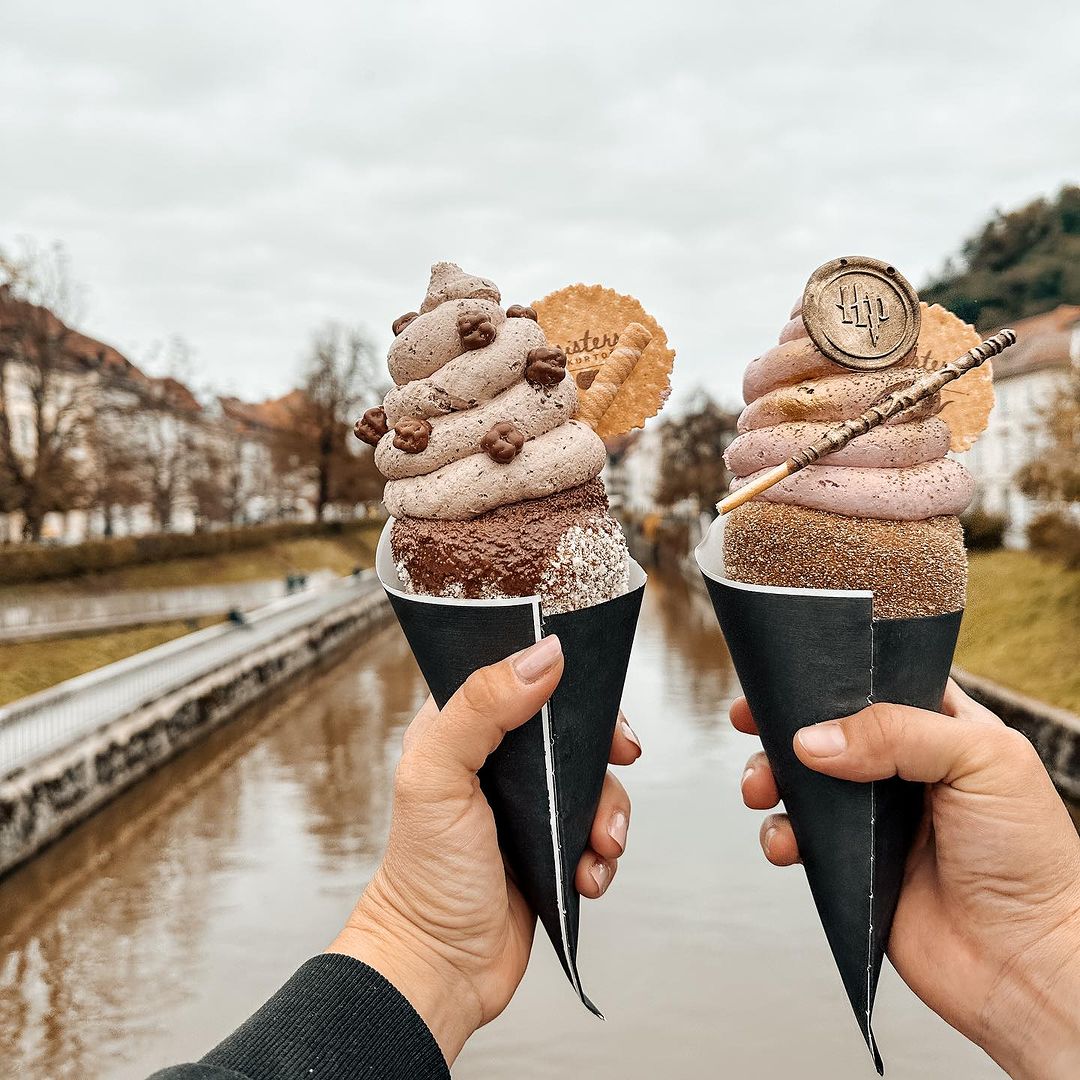 sisters Kurtoš u Zagrebu