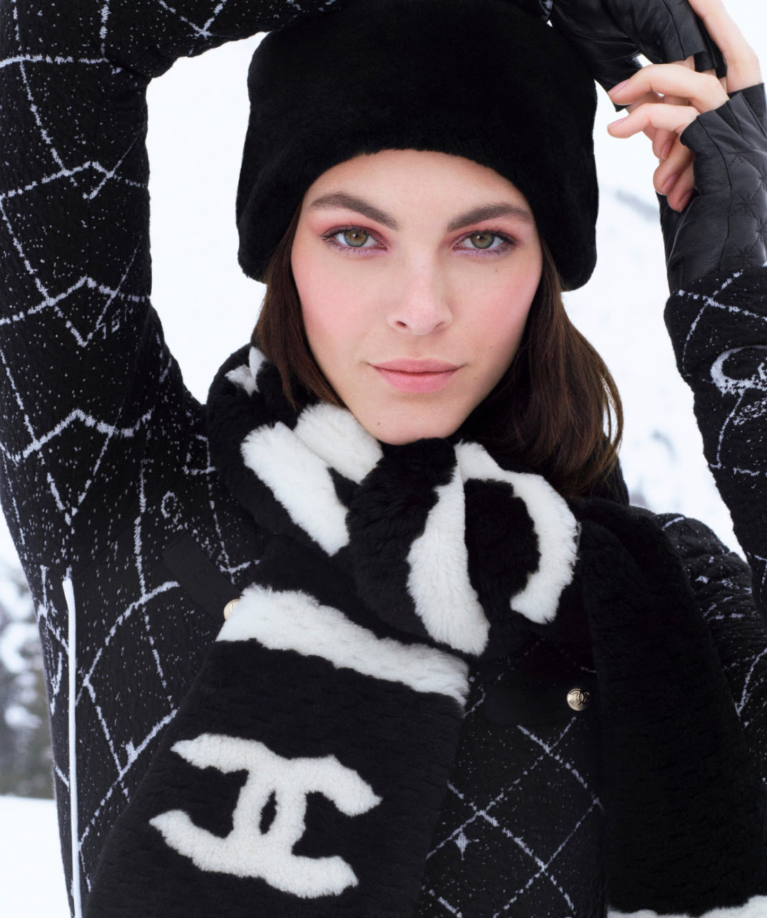 Chanel make up zima 2024 hello magazine croatia Chanel Les Beiges Winter Glow