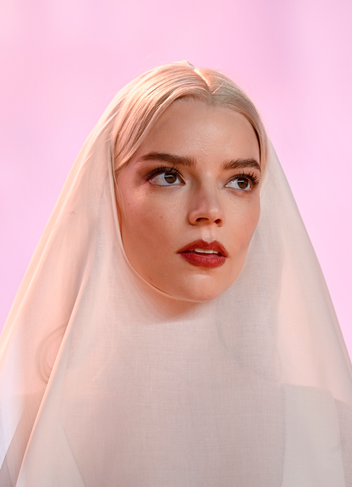 Anya Taylor-Joy Dune Part Two London premijera haljina Dior hello magazine croatia hrvatska Anya Taylor-Joy u vjenčanici Dior