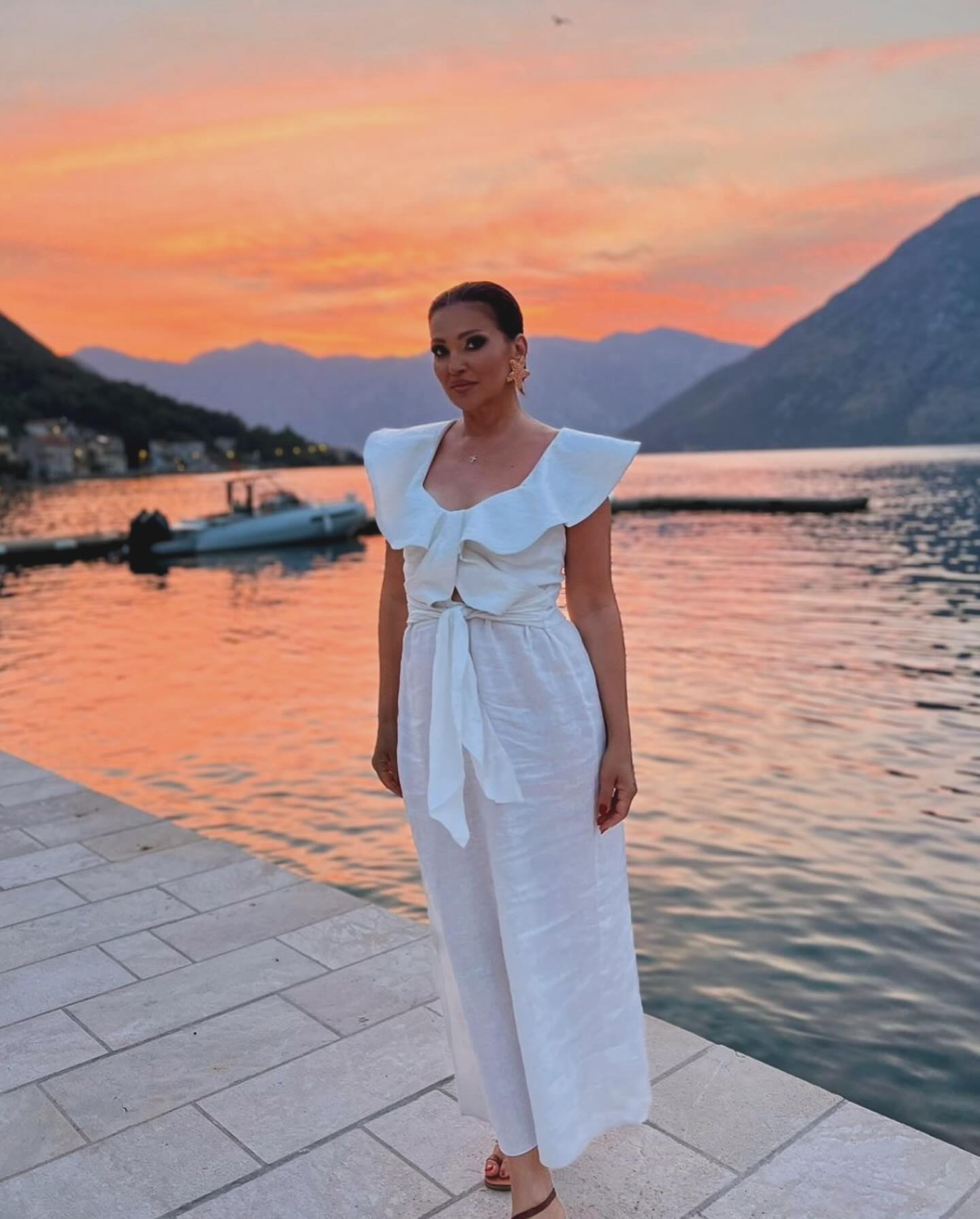 Nina Badrić naušnice hello magazine croatia hrvatska naušnice Nine Badrić