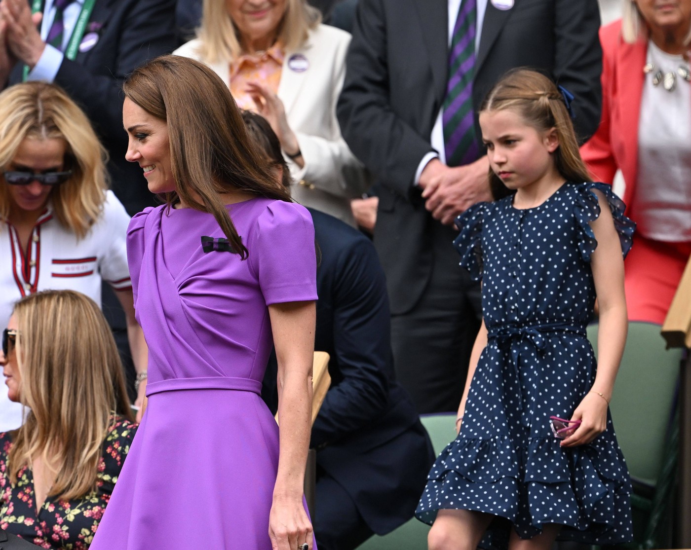 ljubičasta haljina princeze catherine