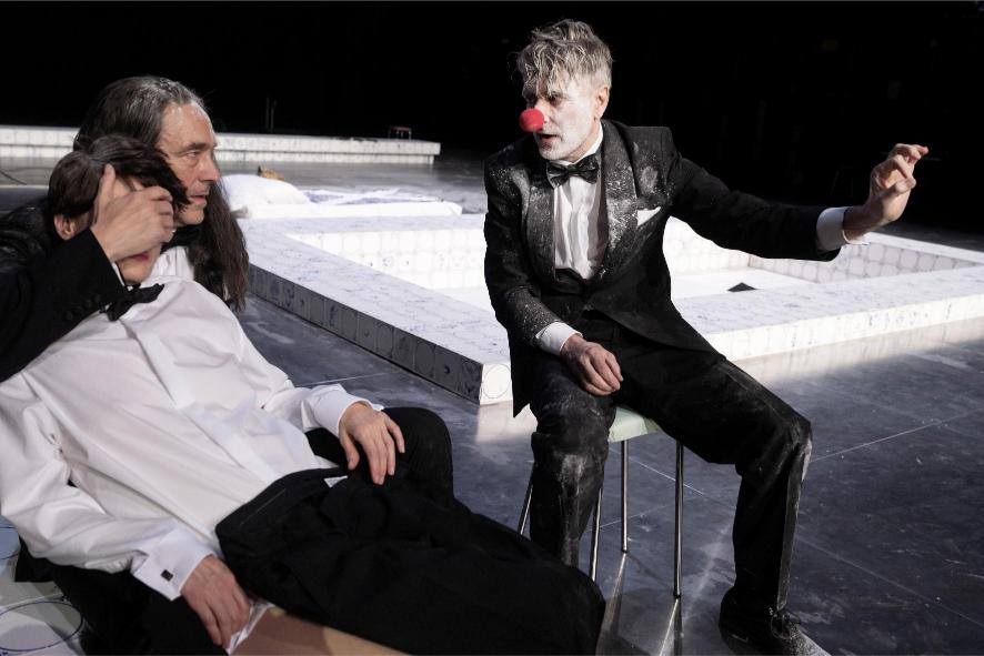 Festival svjetskog kazališta, Johan Simons, Macbeth predstava, kazališne predstave Zagreb, Nina Rajić Kranjac, Milo Rau, Marina Otero, europsko kazalište, kazališni festival, kazališna scena