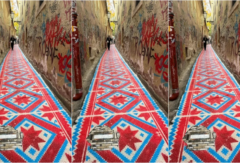 Boris Bare mural, zagrebački Advent, Zakmardijeve stube, umjetnost i tradicija, blagdanski mural, Advent u Zagrebu, javna umjetnost, zagrebački umjetnici