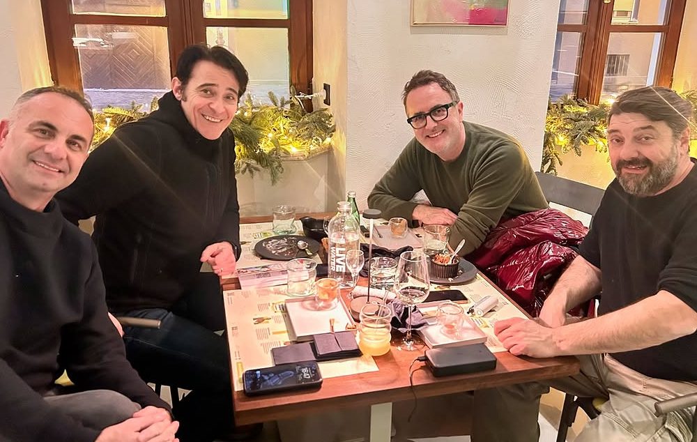 Goran Višnjić, Tarik Filipović, Joško Lokas, Goran Navojec, poker druženje, hrvatski glumci, prijateljstvo, Zagreb, glumačka scena