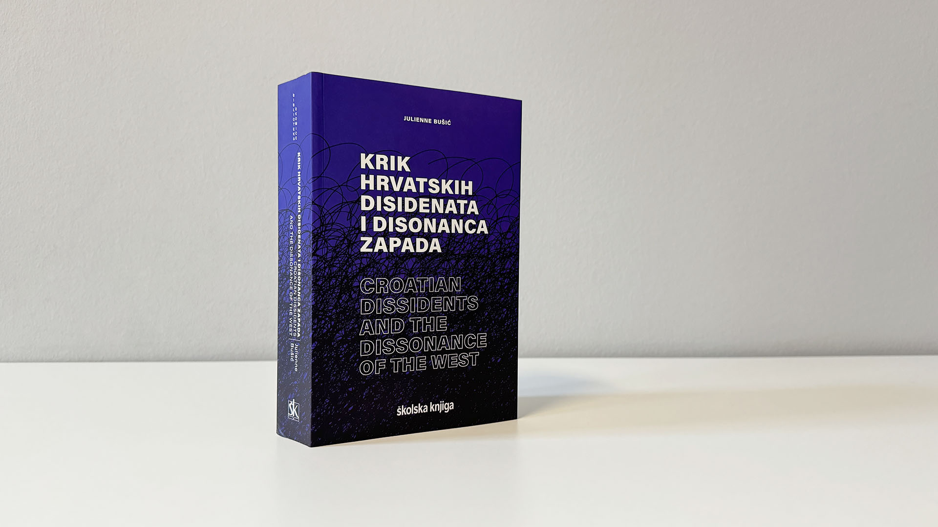 Krik hrvatskih disidenata, disonanca Zapada, Julienne Bušić, hrvatski disidenti, komunistička Jugoslavija, ljudska prava, hrvatska povijest, Vladislav Gotovac, Franjo Tuđman, represija prema disidentima, hrvatski intelektualci, povijesni zbornik, Helsinki Watch, Dražen Budiša, hrvatsko proljeće, dokumentacija suđenja, zapadna diplomacija