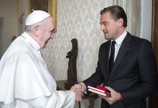 Leonardo DiCaprio oprostio se od pape Franje Hello Magazine Croatia