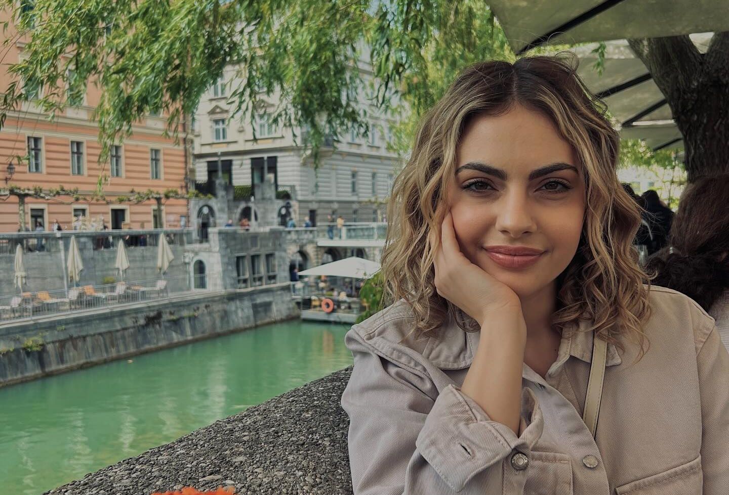 Tara Thaller pokazala mamu i sestru Hello Magazine Croatia