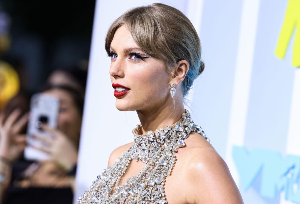 Taylor Swift u remakeu Tjelohranitelja Hello Magazine Croatia