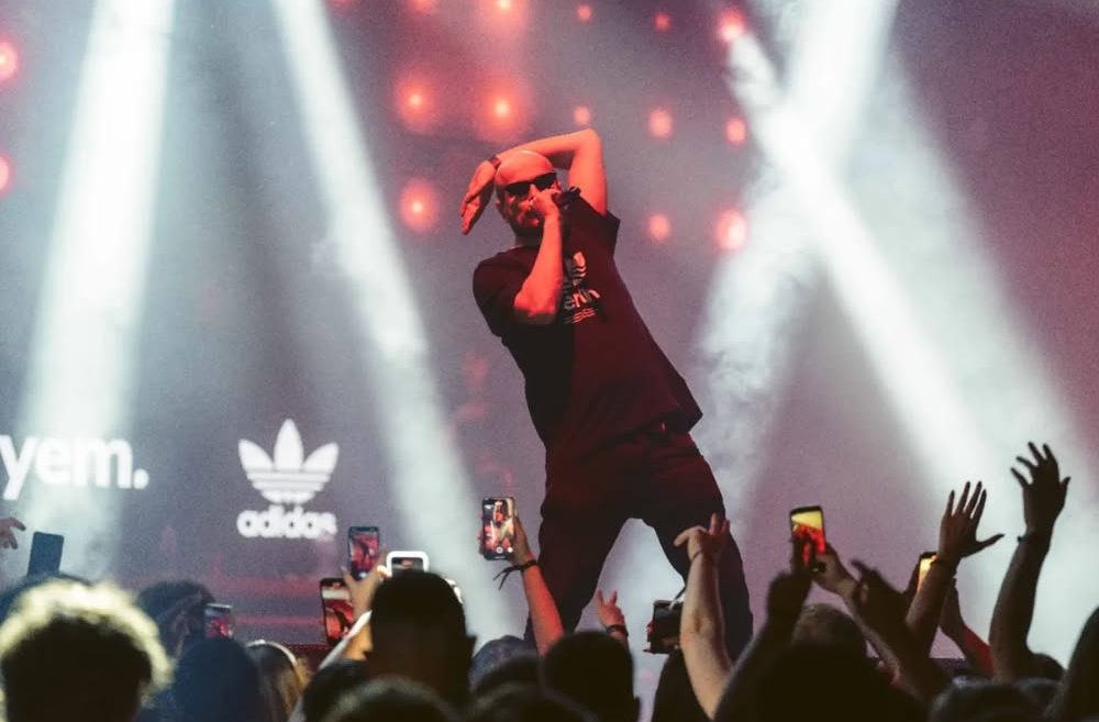 vojko v hello magazine croatia hrvatska