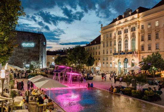 Mentorski program za umjetnice iz regije Hello Magazine Croatia
