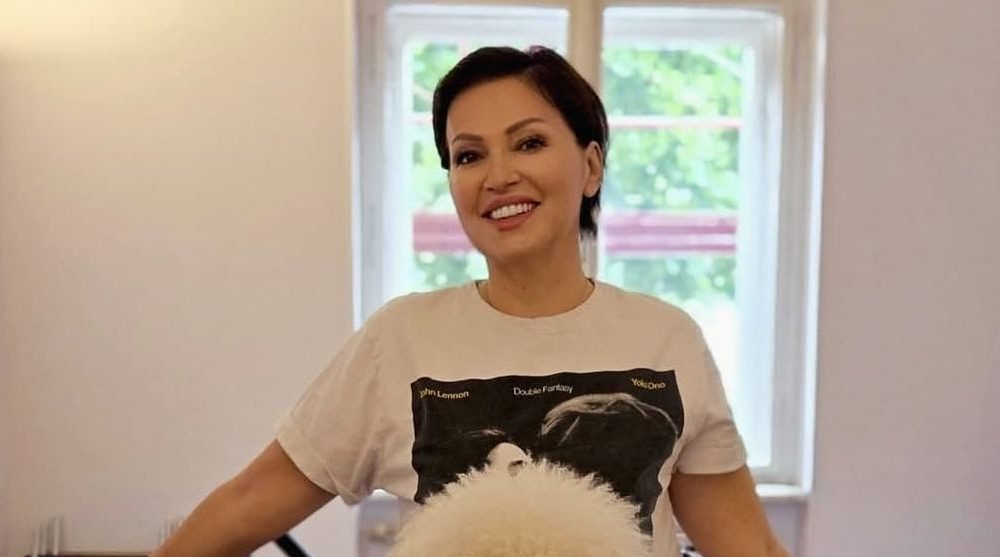 Nina Badrić rasplakala se zbog gesta slikarice Hello Maggazine Croatia