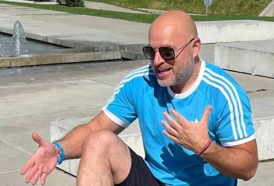 Rene Bitorajac s kosom i brkovima Hello Magazine Croatia