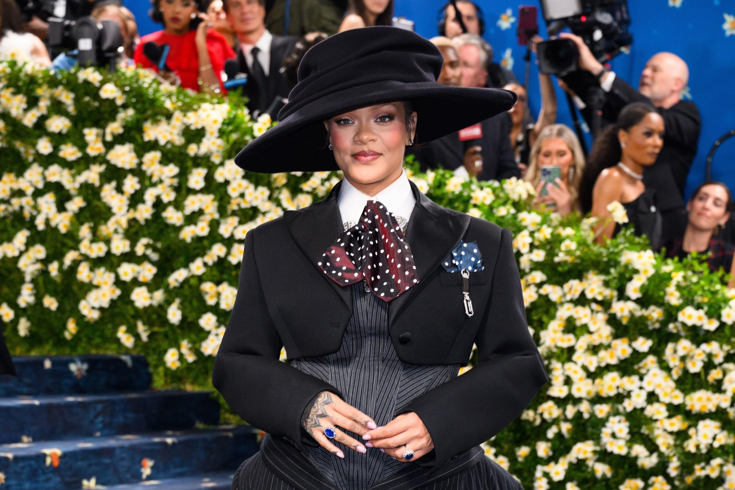 Rihanna trudna treći put Met Gala Hello Magazine Croatia