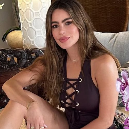 Sofia Vergara u kupaćem Hello Magazine Croatia
