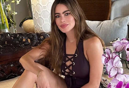 Sofia Vergara u kupaćem Hello Magazine Croatia