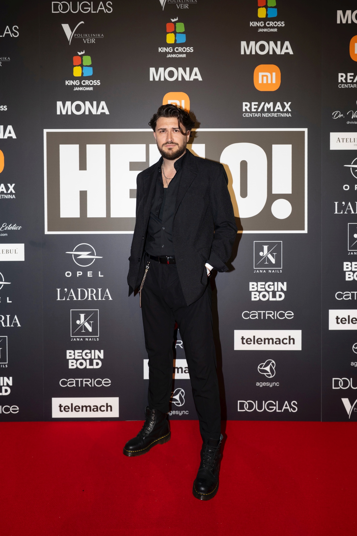 hello magazin poznate osobe