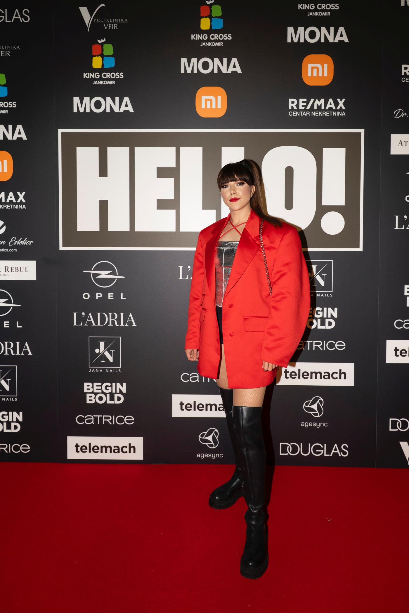 hello magazin poznate osobe