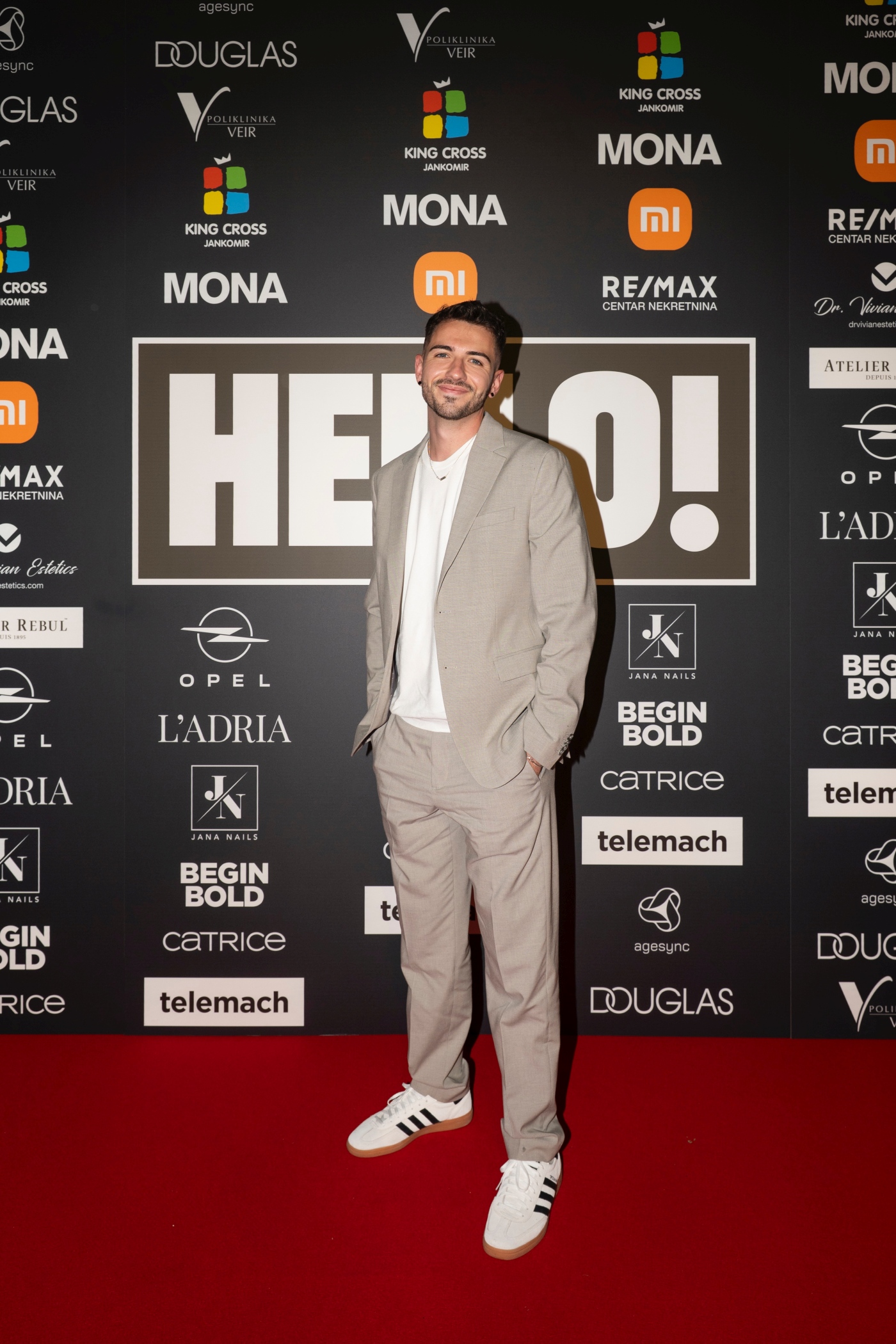 hello magazin poznate osobe