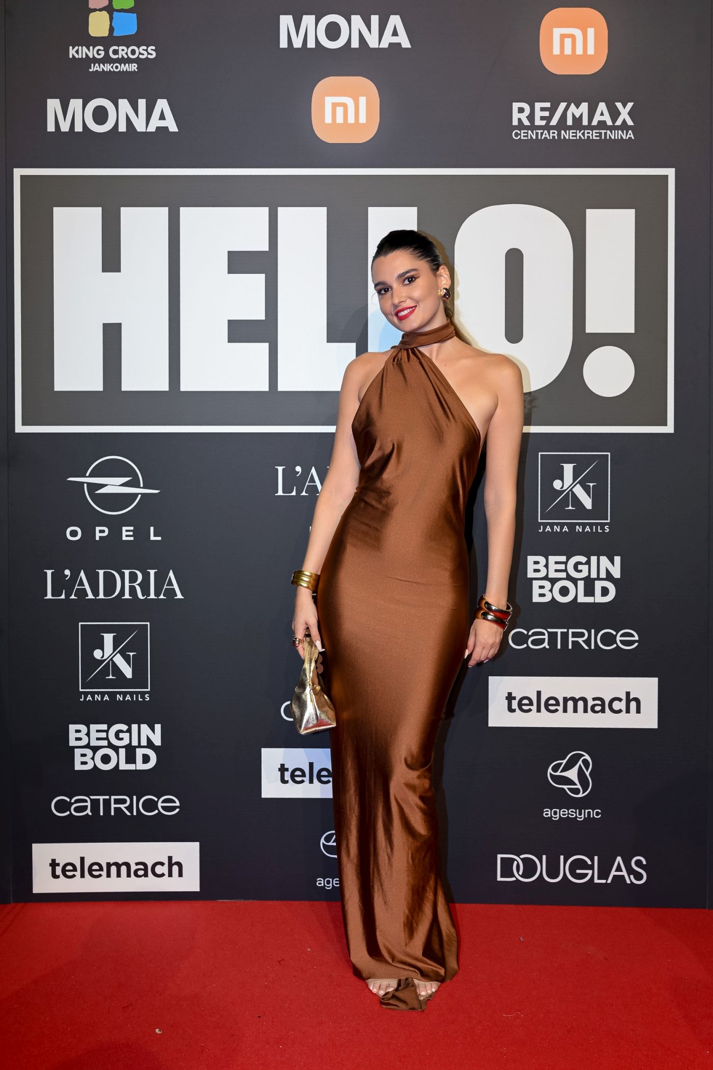 hello lauba 2025 gosti
