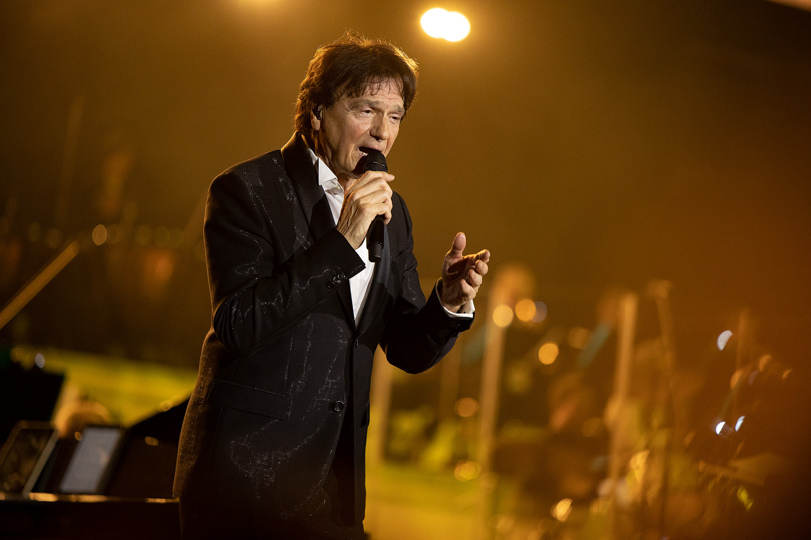 Zdravko Colic Hello Magazine Croatia