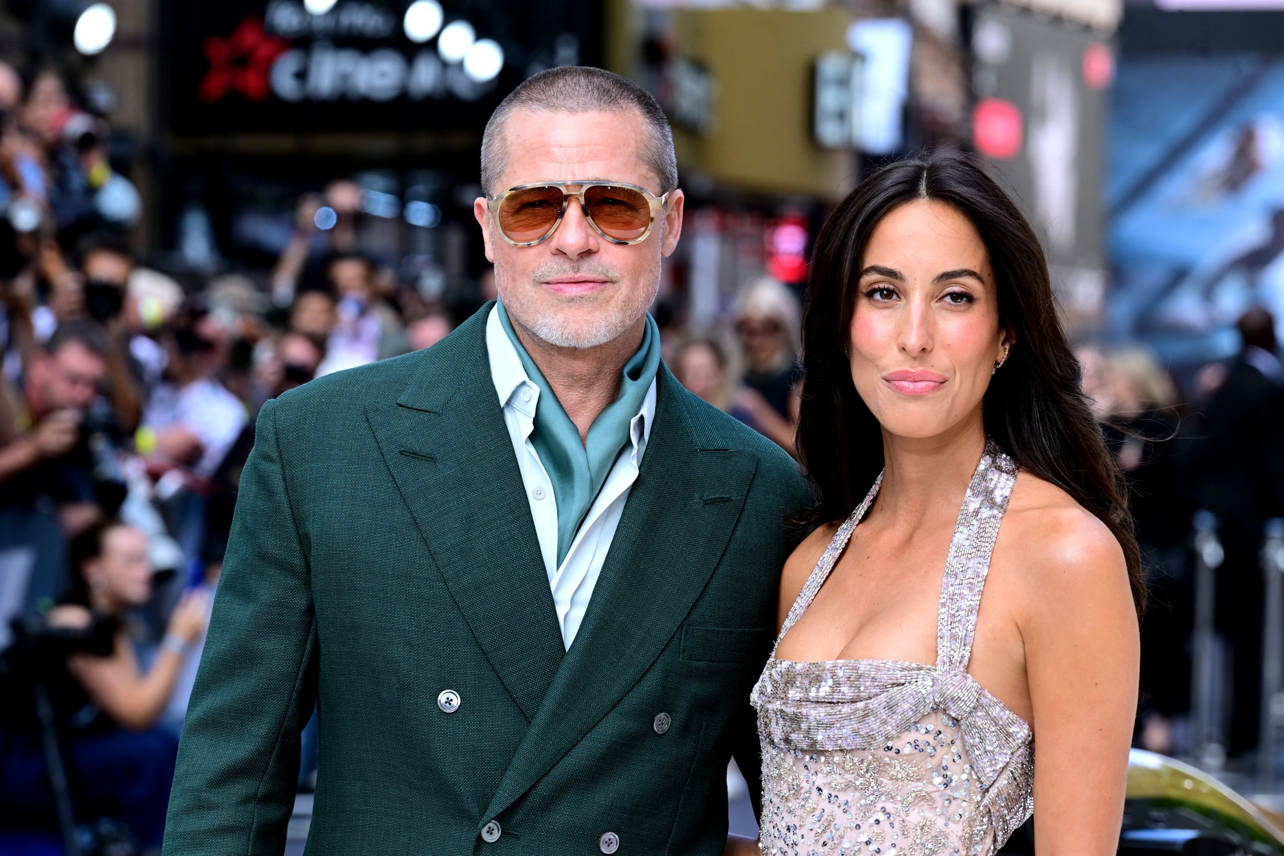 Brad Pitt iskreno o borbi s alkoholom 'Trebalo mi je buđenje. Bio sam na koljenima.' Hello Magazin Croatia