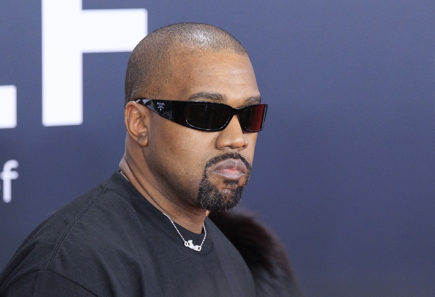 Australija ukinula vizu Kanyeu Westu zbog pjesme