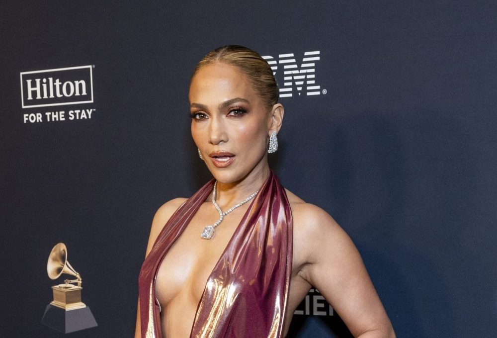 Jennifer Lopez ratotkriva Hello Magazin Croati