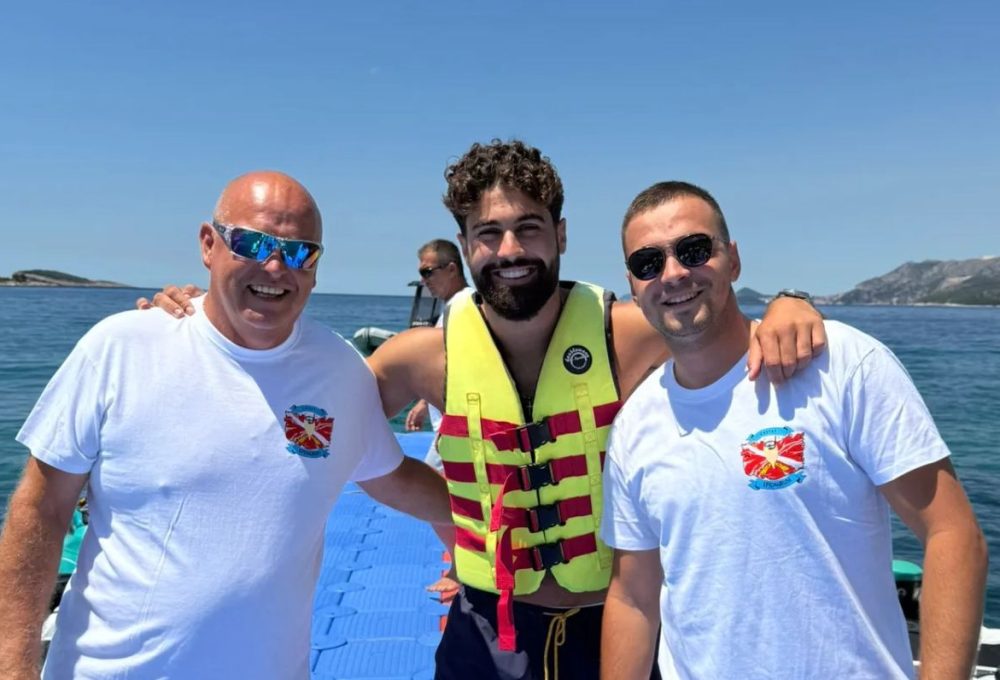 Joško Gvardiol uživa na Jadranu Hello Magazine Croatia