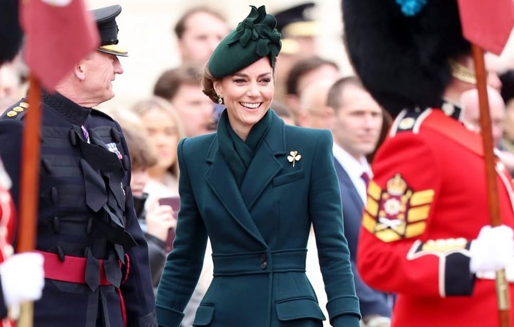 Kate Middleton prekršila kraljevski protokol zbog dirljivog susreta s primaljom