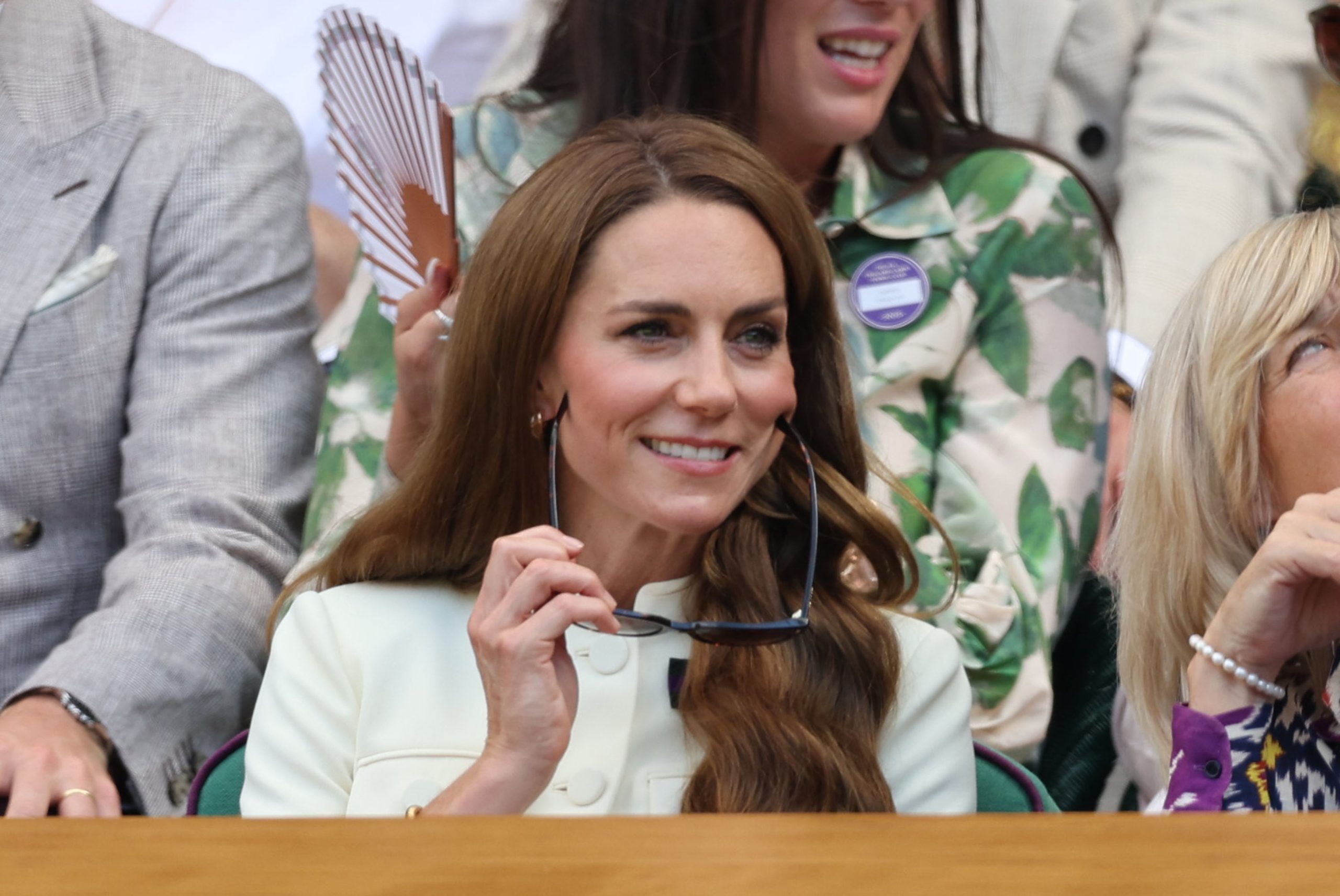 Kate Middleton u pariškom chic izdanju Hello Magazin Croatia