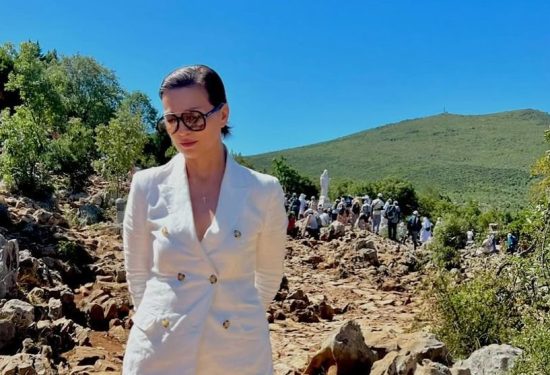 Nina Badrić iz Međugorja Hello Magazine Croatia