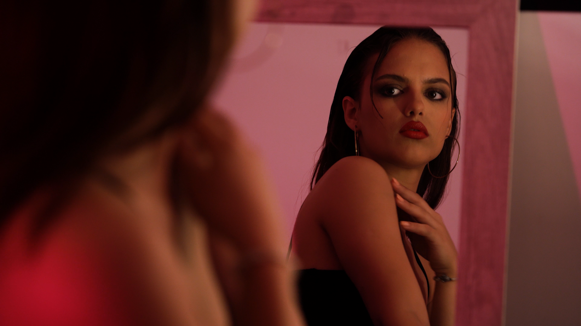 Elena Brnić objavila novi singl 