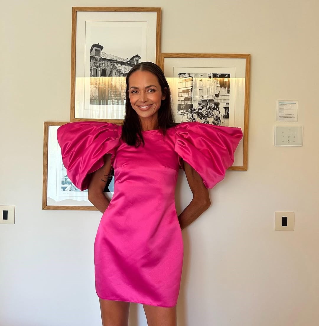 Fani Čapalija zablistala u ružičastoj haljini Hello Magazin Croatia