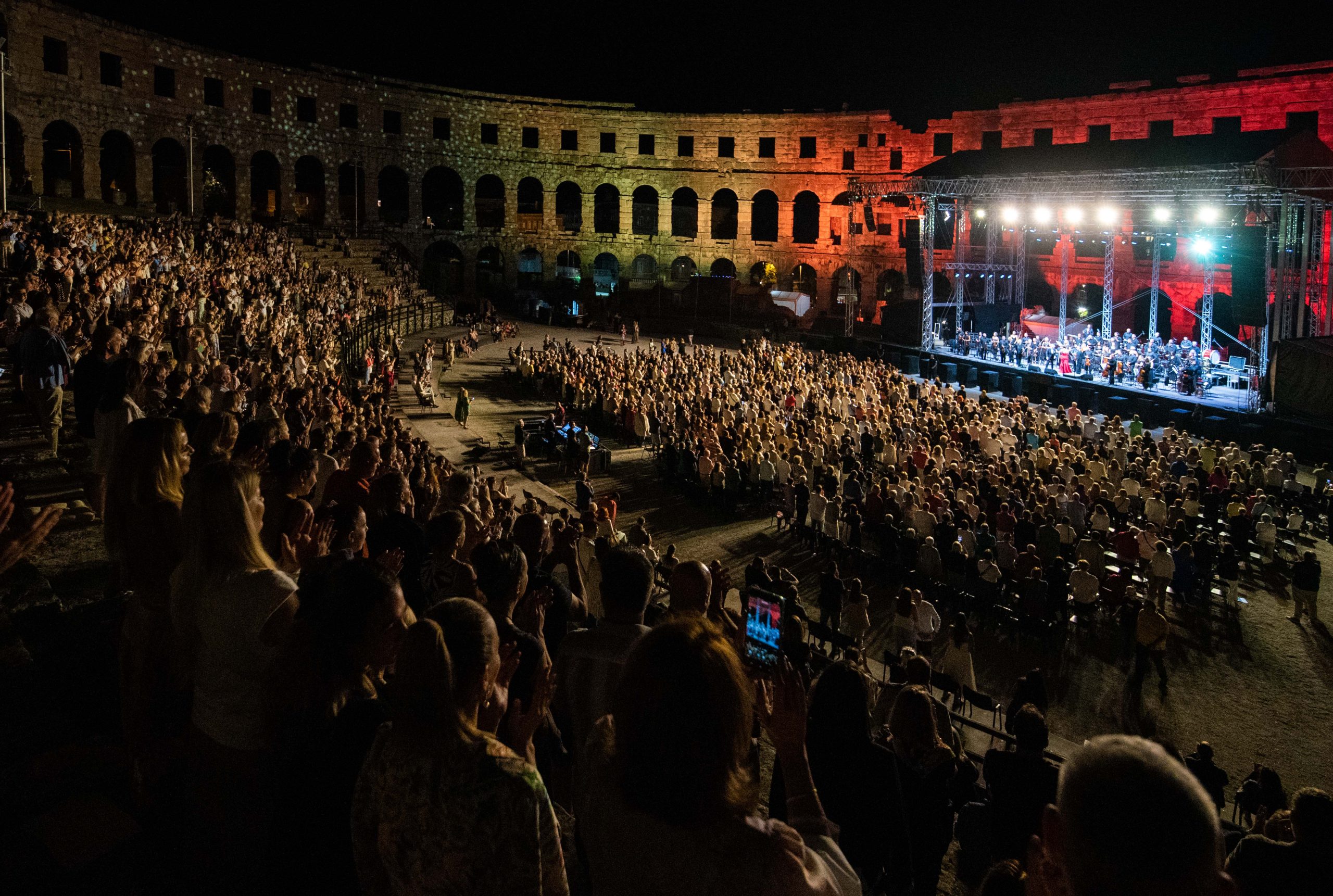 José Carreras oduševio publiku u pulskoj Areni 
