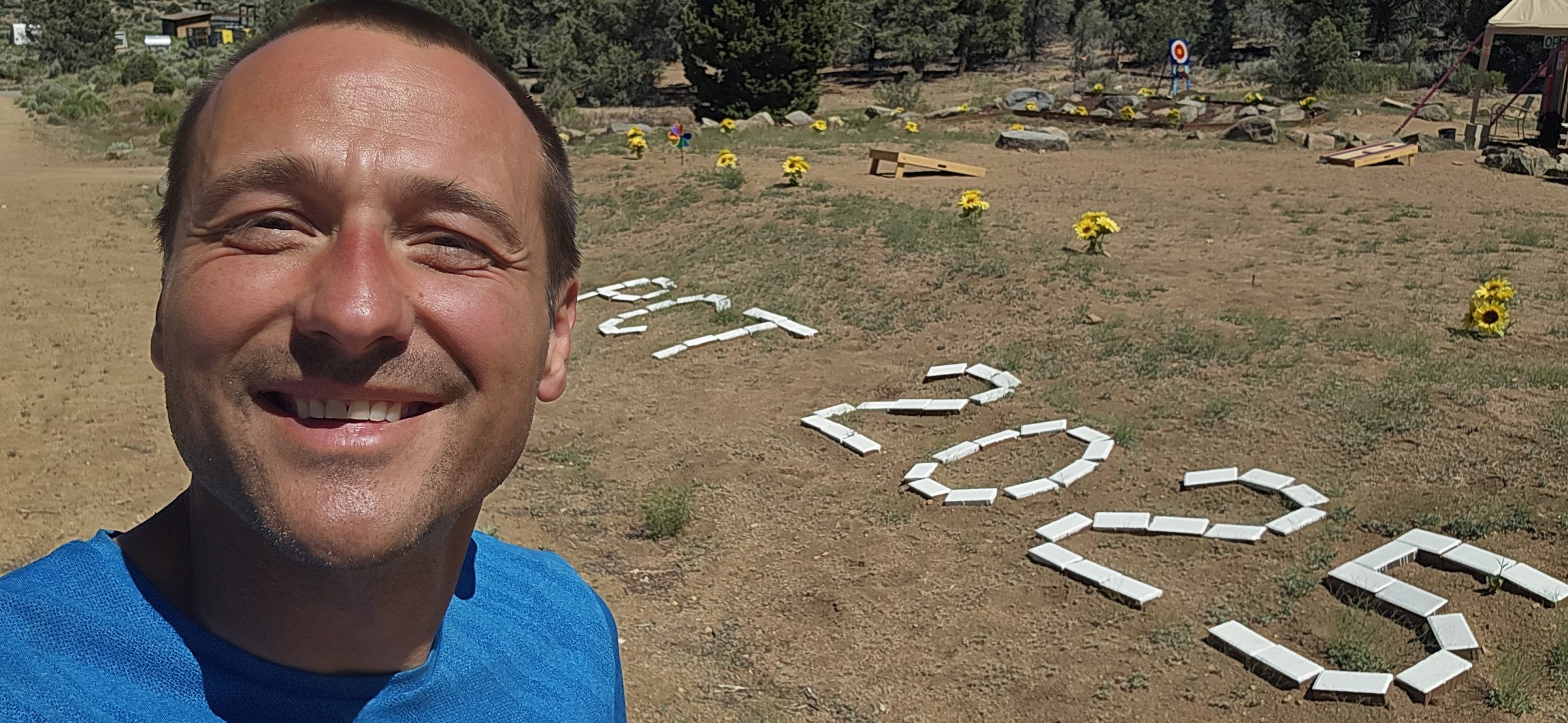 Bruno Šimleša, Bruno Šimleša Pacific Crest Trail, Bruno Šimleša planinarenje, Bruno Šimleša humanitarac, Bruno Šimleša pisac, Bruno Šimleša sociolog, Bruno Šimleša knjige, Bruno Šimleša život, Bruno Šimleša intervju, Bruno Šimleša iskustva, Pacific Crest Trail, PCT iskustva, PCT avantura, PCT Kalifornija, PCT Oregon, PCT Washington, PCT Kanada, PCT Meksiko, PCT Reese Witherspoon, PCT film Divljina, najteže planinarske rute svijeta, najduže planinarske staze, planinarenje SAD, pješačenje SAD, avantura života, putovanja SAD, priroda SAD, pustinja Kalifornija, snježni prijevoji SAD, ledene rijeke planine, opožarena područja Kalifornija, planinarenje 4000 km, hodanje 30 km dnevno, hodanje 50 km dnevno, planinarenje donacije, humanitarne akcije, borba protiv raka, donacije oboljelima od raka, pomoć ženama oboljelima od raka, psihološka pomoć oboljelima, udruga SVE za NJU, zaklada Ljiljana Pranjić, Živi svoje snove zaklada, Čini pravu stvar donacije, humanitarna zaklada, pomoć oboljelima, rak dojke Hrvatska, borba protiv raka dojke, psihološka podrška oboljelima, snaga zajedništva, inspirativne priče, motivacija i hrabrost, avanturističke priče, planinarske rute Hrvatska, Istra do Prevlake planinarenje, humanitarno planinarenje, avanture Bruno Šimleša, putovanje kroz Ameriku, planinarenje Oregon, planinarenje Washington, granica s Kanadom planinarenje, granica s Meksikom planinarenje, inspiracija za život, ostvarenje snova, pomoć zajednici, humanitarne priče, pozitivne priče, putovanja i dobrota, avantura i humanitarnost, trail iskustva, planinarski izazovi, preživljavanje u prirodi, planinarenje motivacija, kako skupiti donacije, inspiracija za doniranje, avantura i borba, životna filozofija, Bruno Šimleša humanitarna akcija, motivacijske priče, putopisna avantura, najljepše staze Amerike, hiking Pacific Crest Trail, hiking Kalifornija, hiking Oregon, hiking Washington, planinarski izazov, avanturističko putovanje, film Wild Reese Witherspoon, Divljina film i knjiga, poznate planinarske staze, kako prehodati PCT, ljudi koji su prešli PCT, preživljavanje u divljini, život s rakom, hrabrost u bolesti, inspiracija oboljelima od raka, donacije online, humanitarni projekti Hrvatska, humanitarci Hrvatska, hrvatski pisci, hrvatski sociolozi, životne avanture