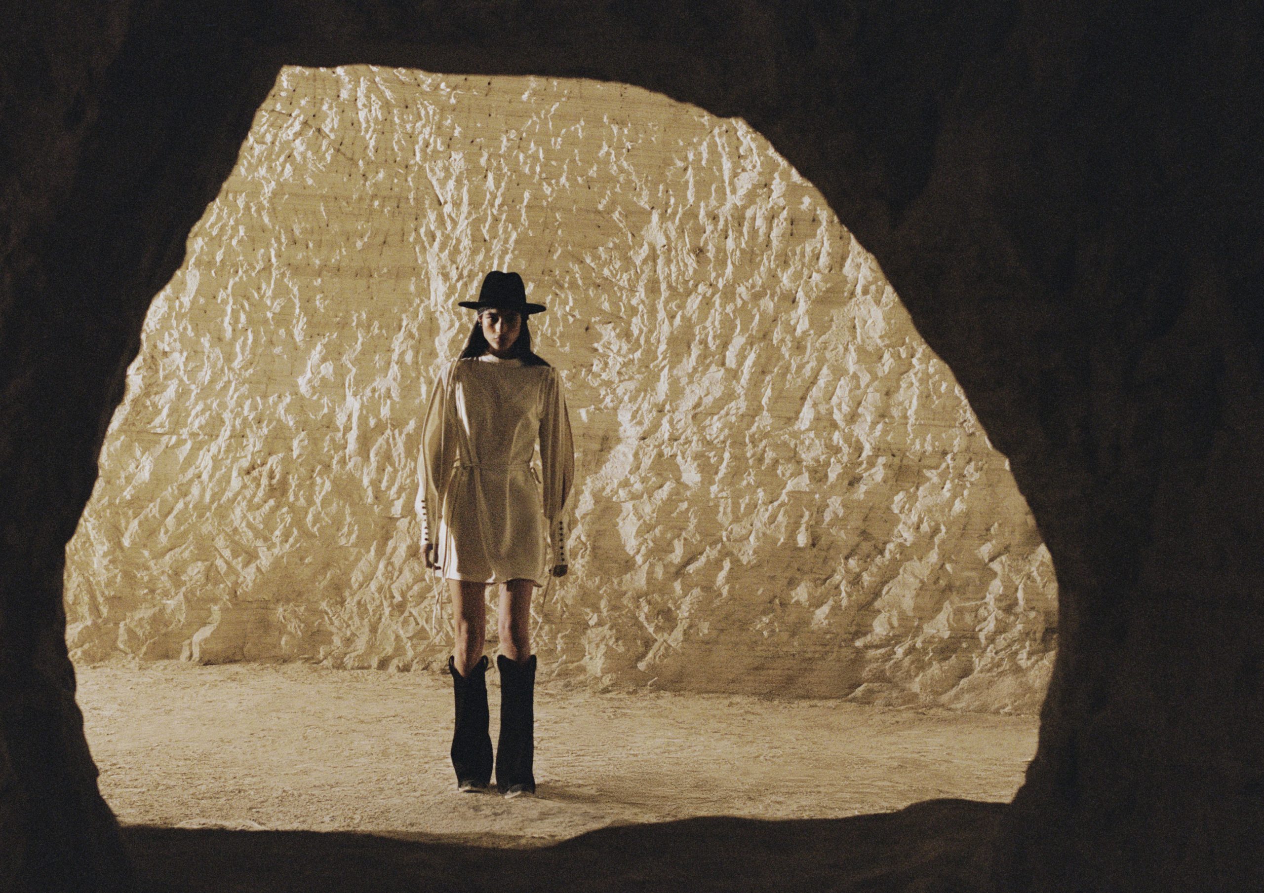 NOVA H&M SURADNJA SA LORENOM SARAVIJOM