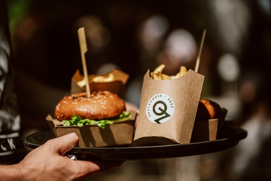 Opuštajući vikend uz rijeku Dnevni boravak na rijeci u Ozlju još traje 