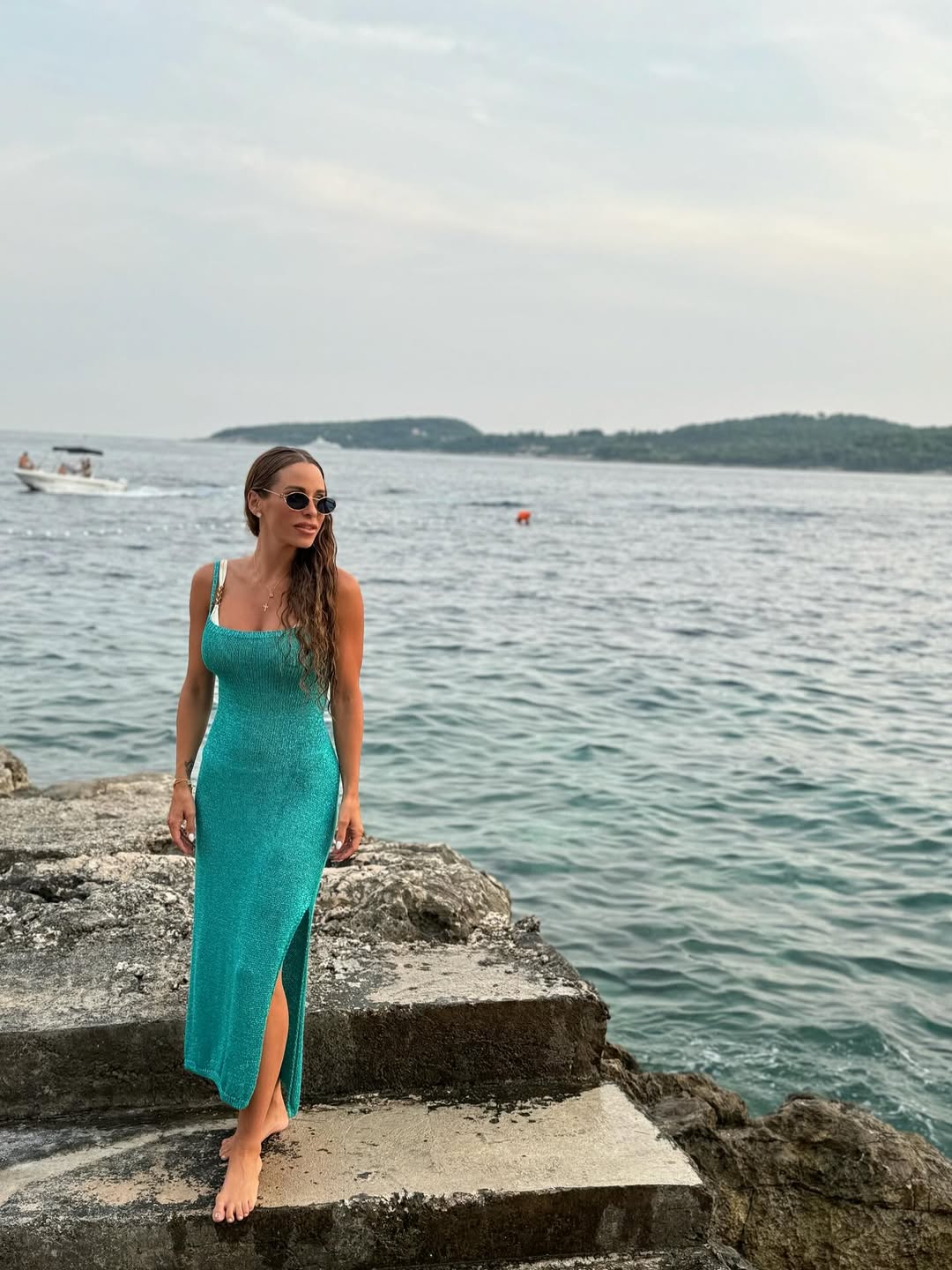 Raquel Mauri očarala u prozirnoj haljini s Jadrana