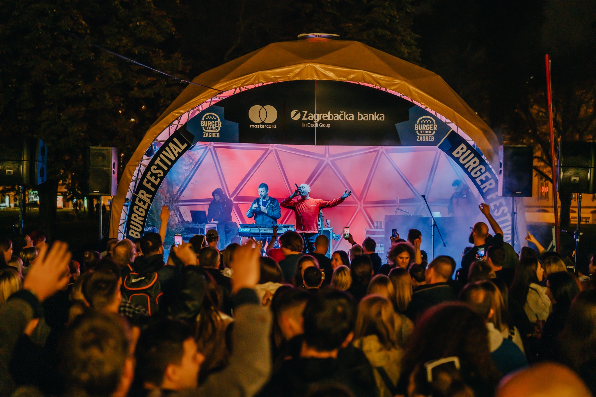 Spektakl na Tuđmancu: burgeri iz svemira, filmovi, igraonice, vatrogasci, kviz, turnir i koncerti