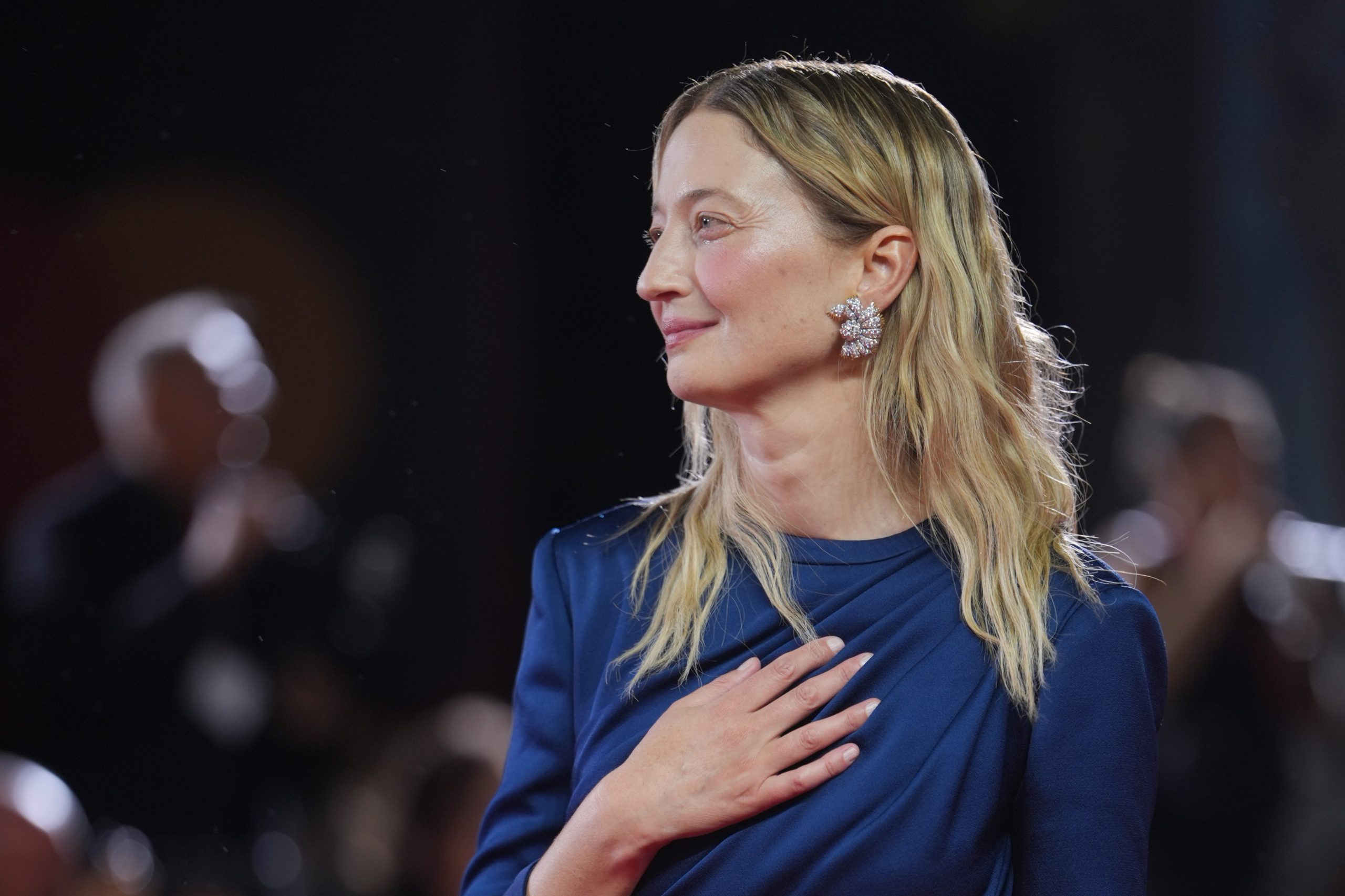 Alba Rohrwacher u haljini koja dijeli modne kritike u Veneciji! Hello Magazine Croatia