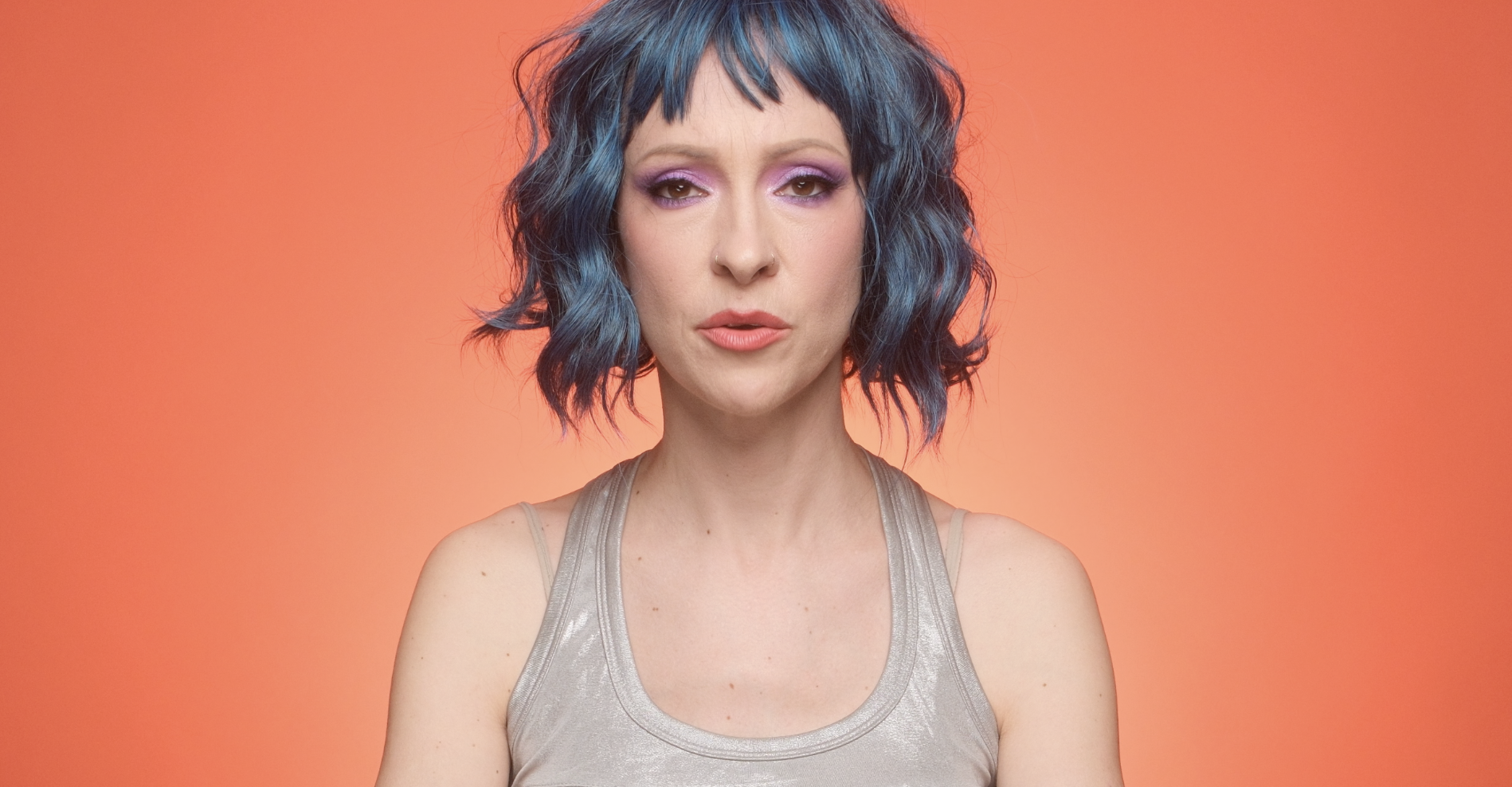 Ana Marija Šir i Ella predstavljaju „Meso o meso” - synthpop posvetu osamdesetima