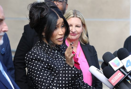 Cardi B oslobođena optužbi za napad na zaštitarku Hello Magazine Croatia Hrvatska