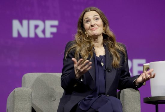 Drew Barrymore otkrila životni savjet koji sada prenosi i na svoje kćeri Hello Magazin Hrvatska Croatia