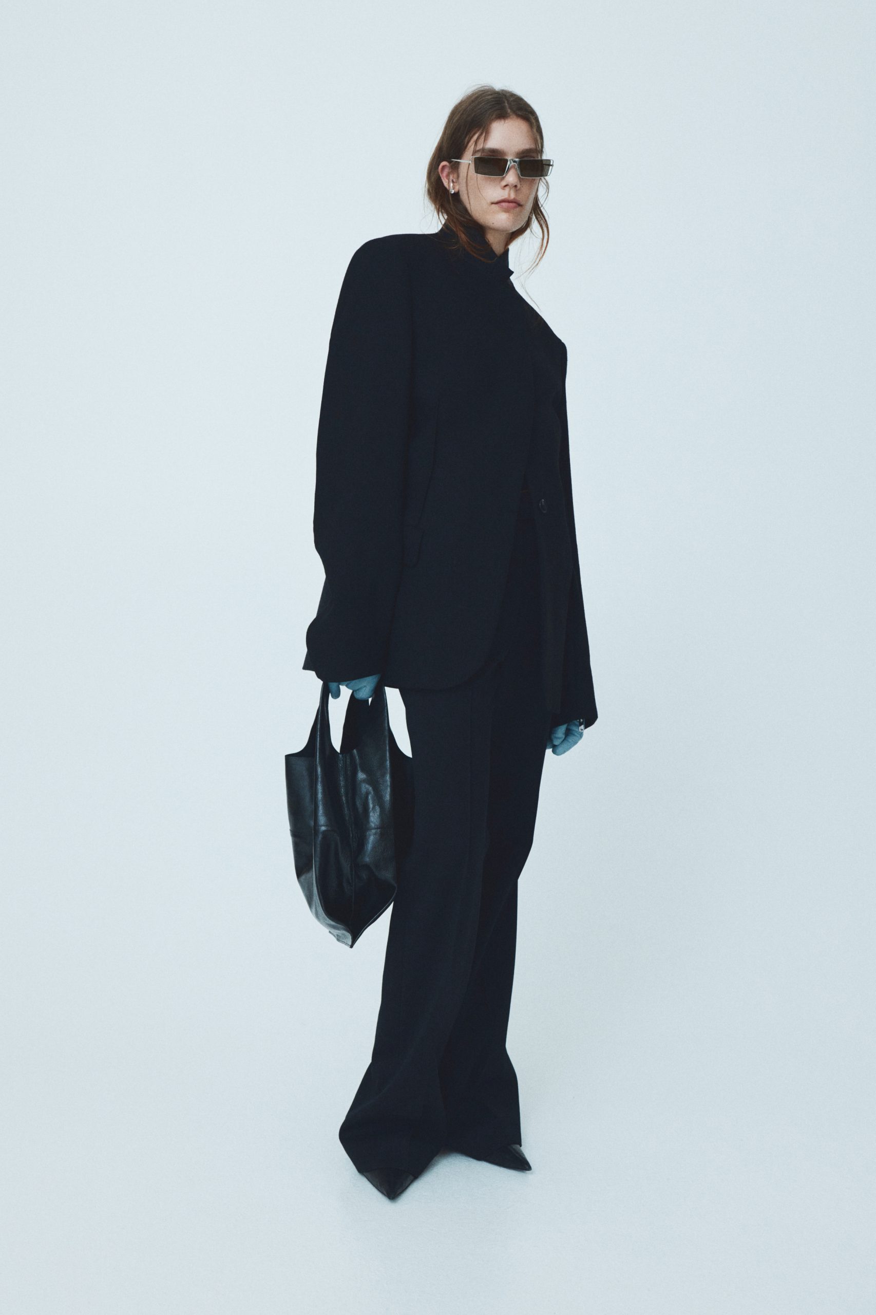 H&M Studio AW25 – spoj brutalizma i nostalgije