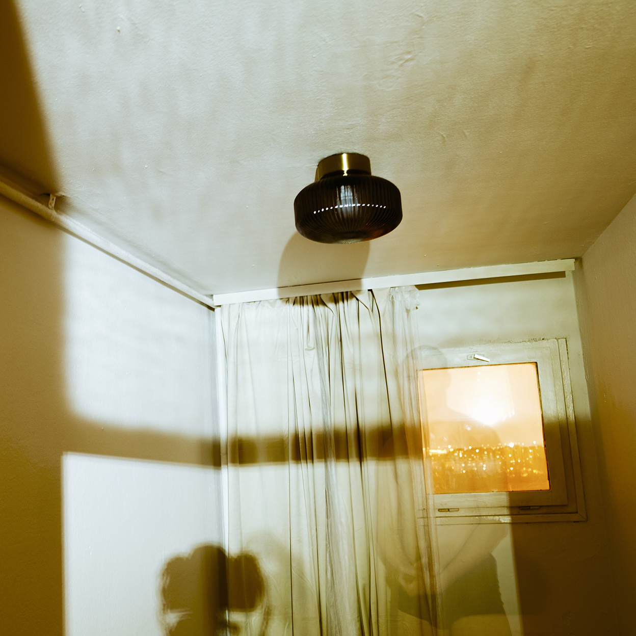 Jedina hrvatska fotografska galerija f8 na novoj adresi: mladi umjetnici se predstavljaju izložbom koja otvara pitanja o svijetu u kojem živimo